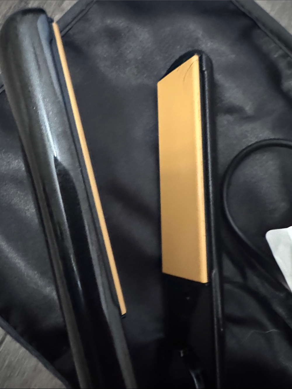 CHI Ceramic Hair Straightener - Black with Gold Plates - Picture 7 of 9